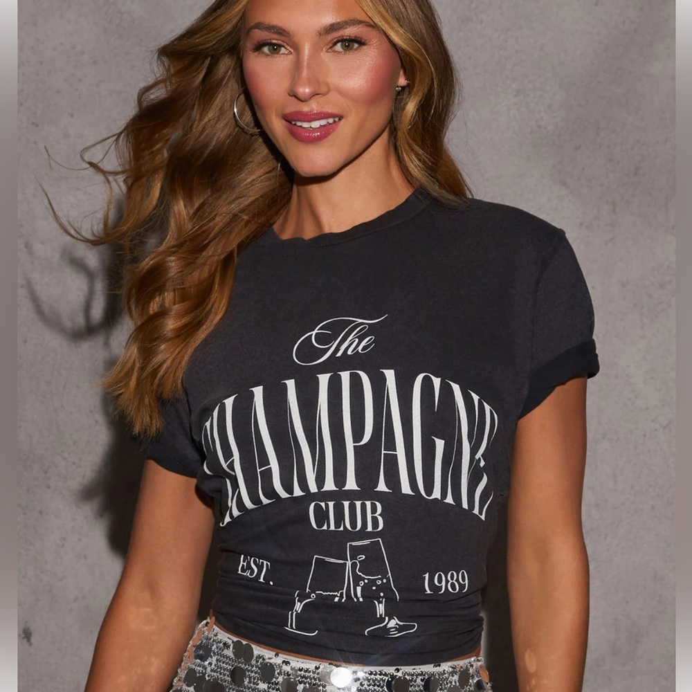 Vici Tshirt.